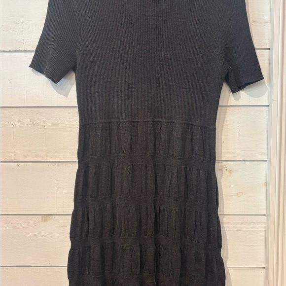 Calvin Klein Gray Turtleneck Short Sleeve Midi Dress in size medium - Picture 13 of 13